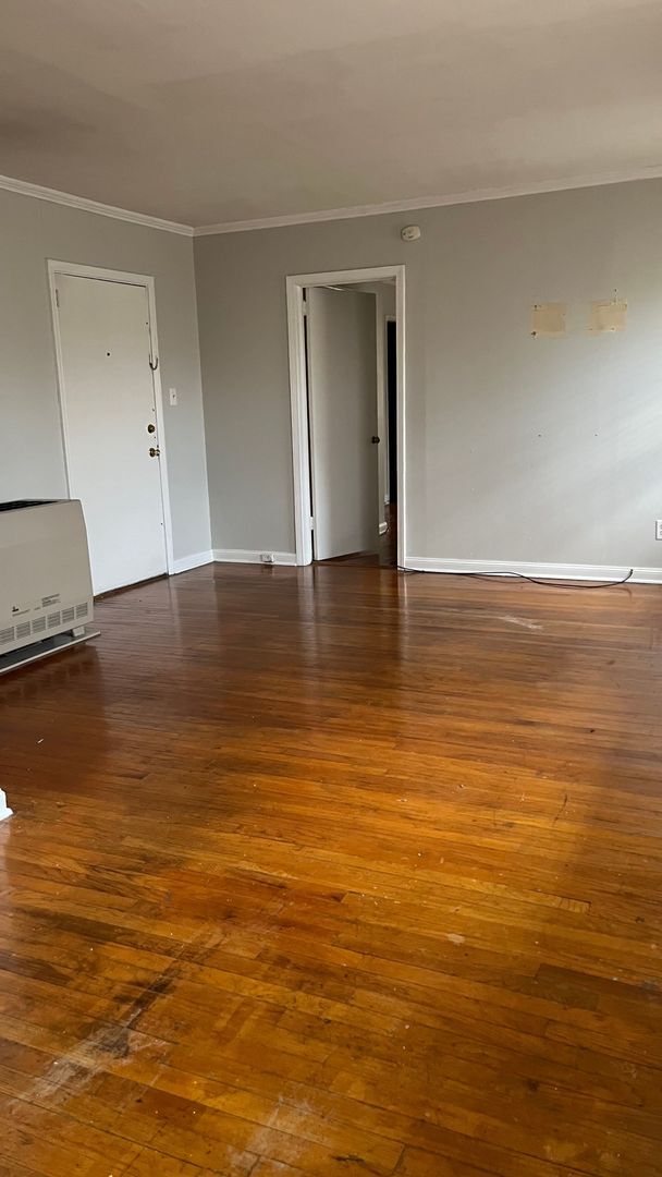 Foto del edificio - 1701-4 Queens Rd.