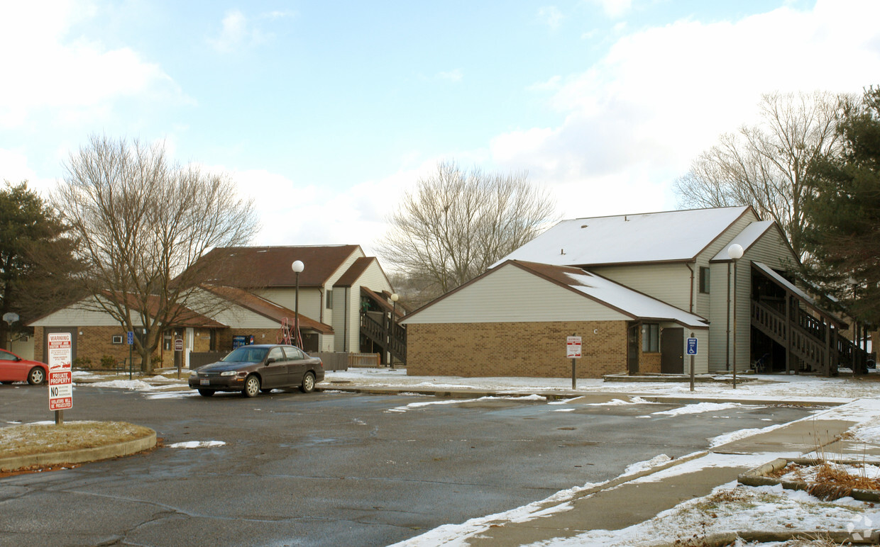 Building Photo - Gates Green Village Apartments