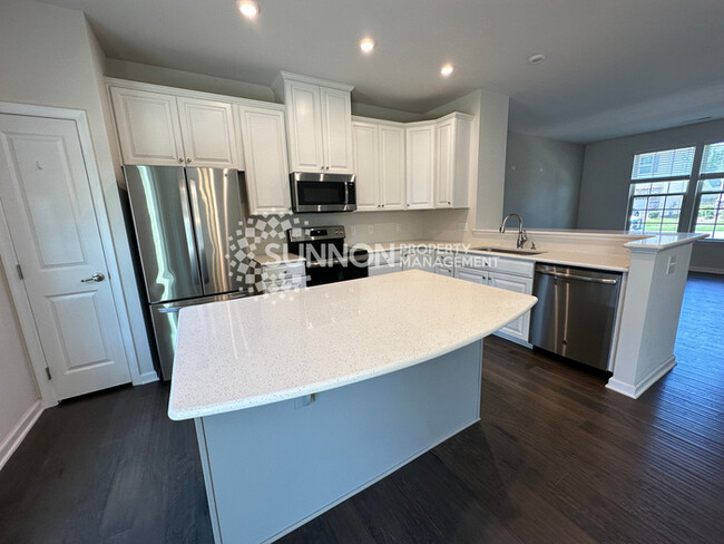 Building Photo - 3 Bed 2.5 Bath Townhome in City Park