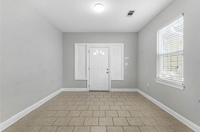 Foto del edificio - 7933 Olive St