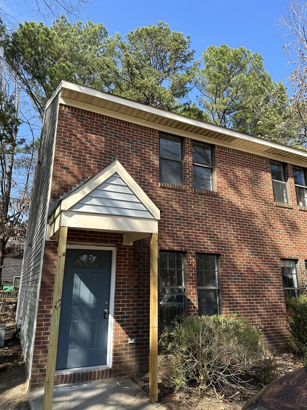 Primary Photo - 4701 Courtney Ln