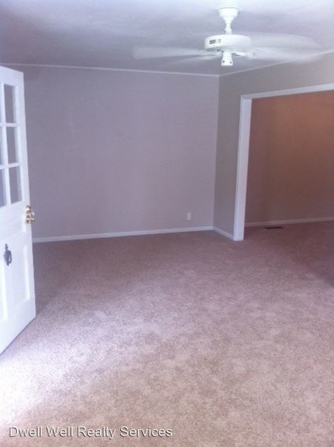 Foto del edificio - 3140 E 21st St