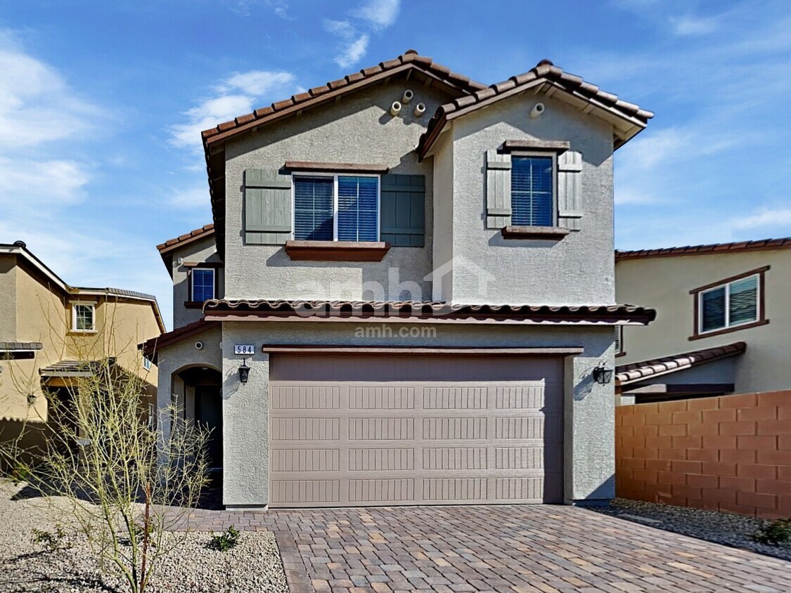 Foto principal - 584 Lotus Land Avenue