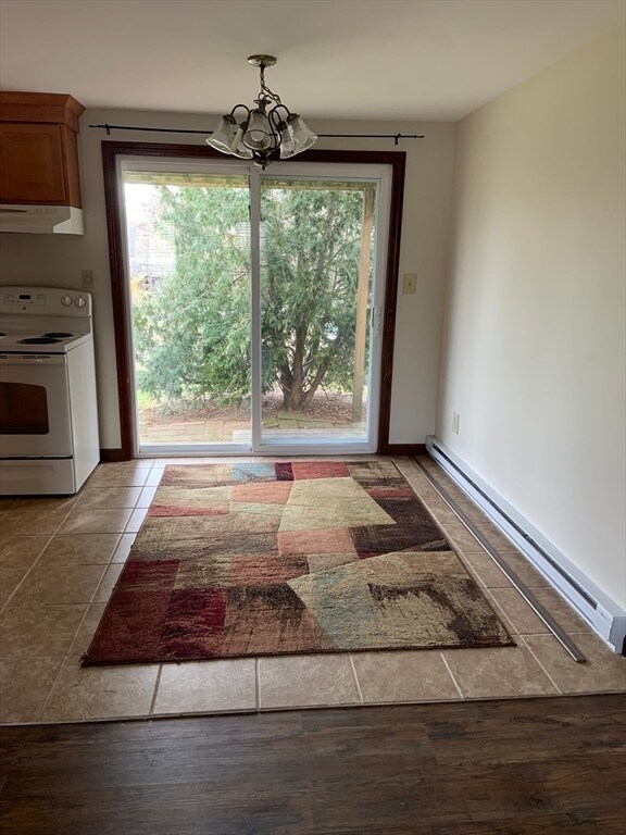Primary Photo - 2 College Ln