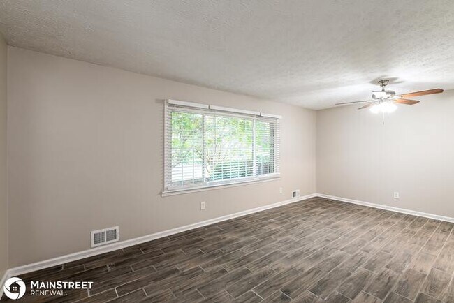 Foto del edificio - 2941 TONY Drive, Lawrenceville, GA 30044