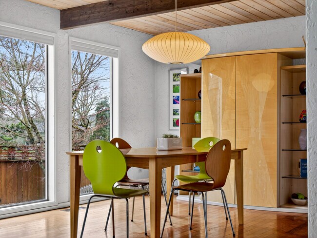 Foto del edificio - 10956 SE Azar Dr