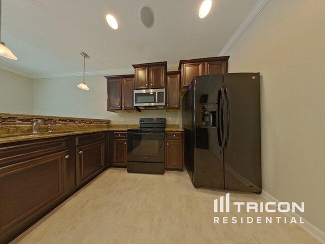 Foto del edificio - 661 Dawsons Park Wy