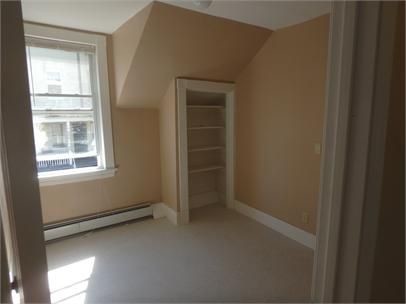 Building Photo - 17 Pleasant st - 2