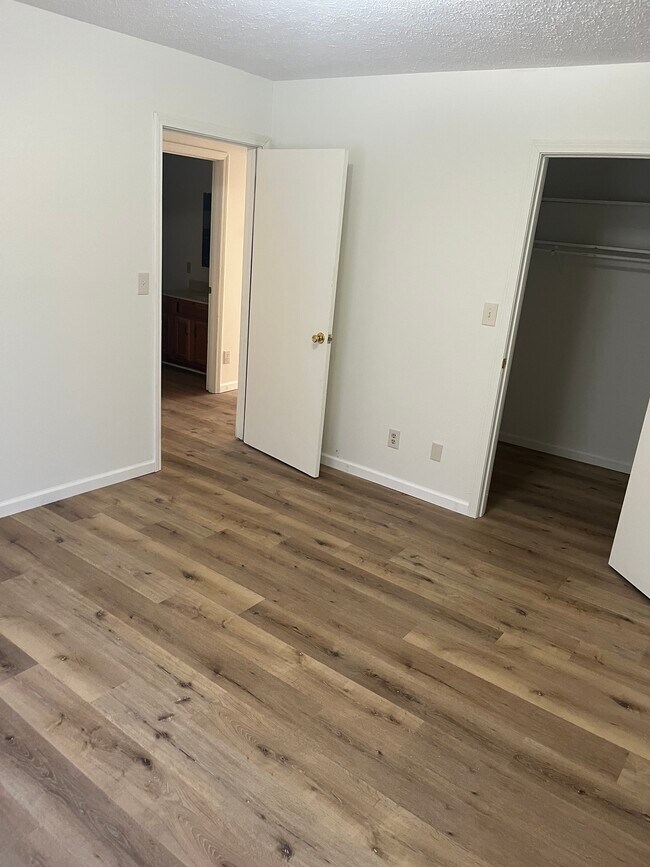 Dormitorio #1 - 5120 Virginia Dr