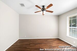 Foto del edificio - 8627 Tioga Pass