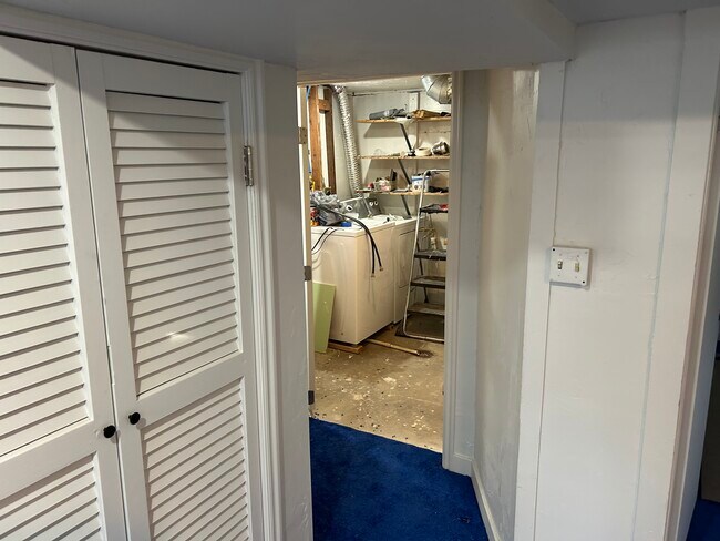 Foto del edificio - 355 W 200 N