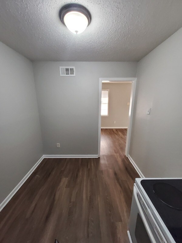 Foto del edificio - 4578 Neely Rd