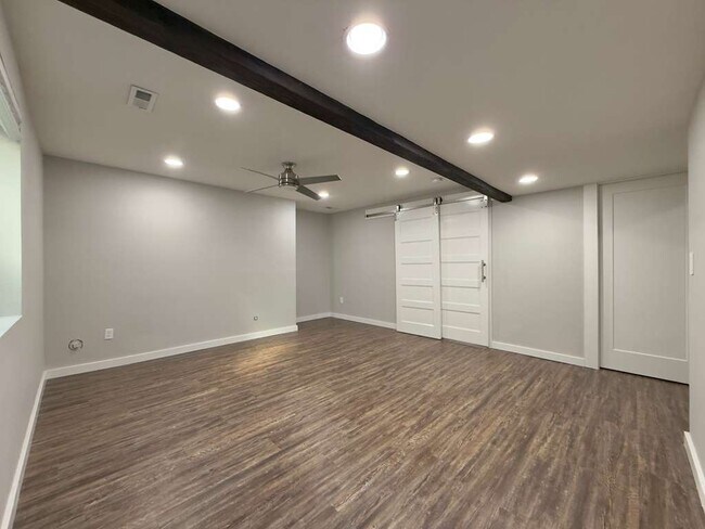 Foto del edificio - 6606 S Springview St