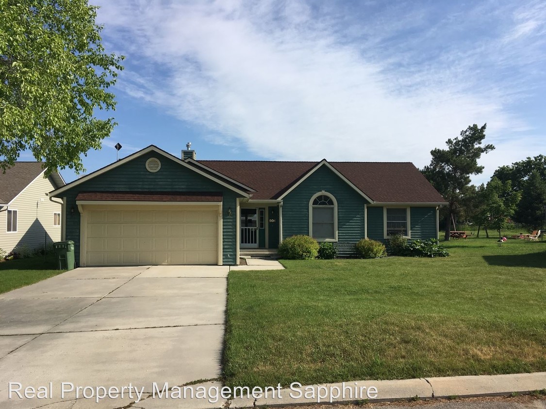 Primary Photo - 3 br, 2 bath House - 504 Central Ave