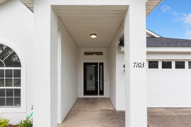 Building Photo - 7103 Shady Grove Way