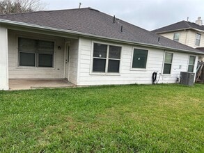 Building Photo - 5218 Meadow Canyon Dr