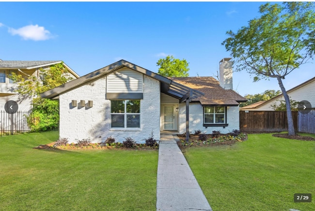 Photo - 3233 Shield Ln House