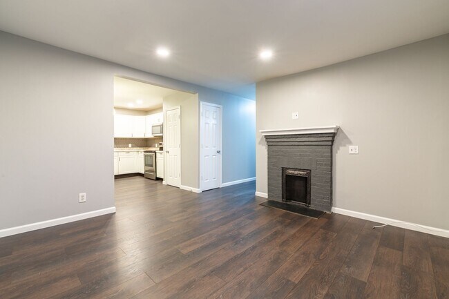 Foto del edificio - Charming 3-bed, 2-bath home in the heart o...