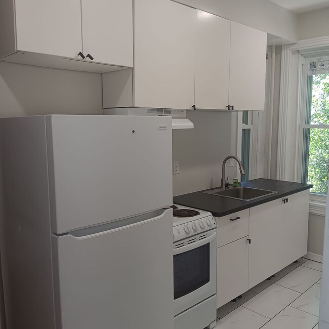 Photo - 1342 Orthodox St Apartment