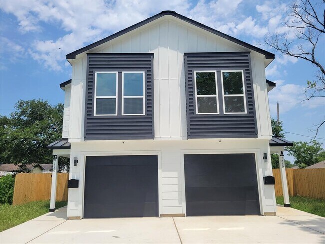 Building Photo - 7330 Krueger Rd