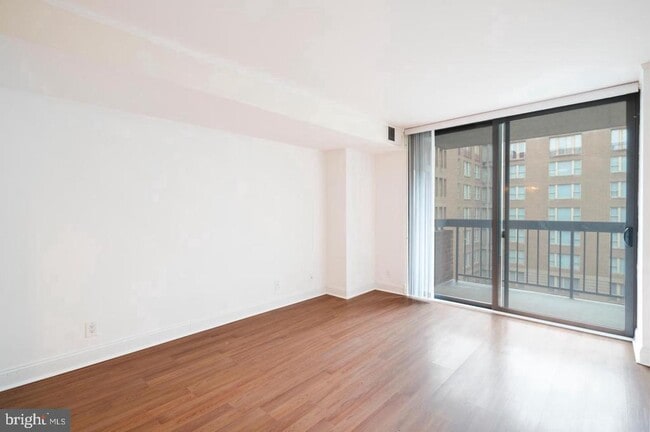 Foto del edificio - 1140 23rd St NW