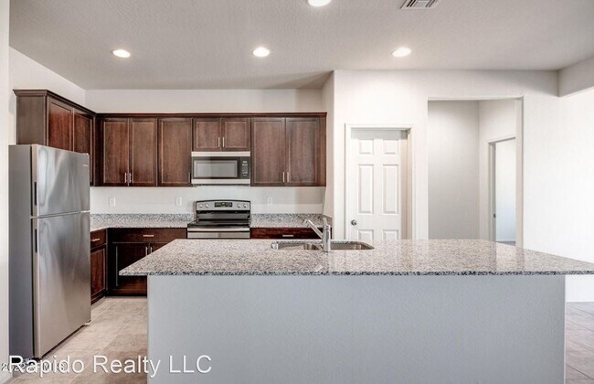 Building Photo - 4 br, 2 bath House - 18150 N Desert Willow Dr
