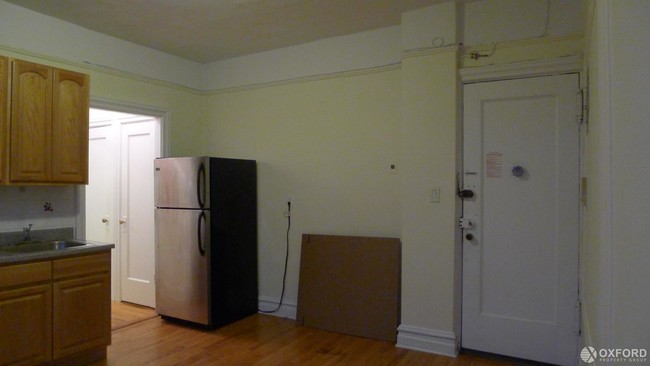 Building Photo - 48-53 45th Street