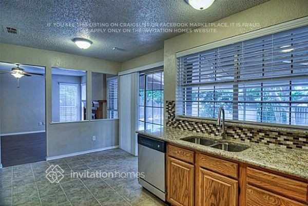 Foto del edificio - 6864 Old Mill Rd