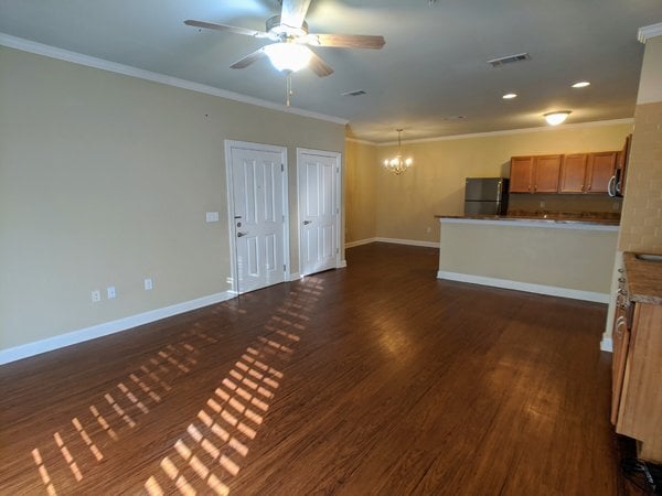 Building Photo - 51 Private Rd 3057