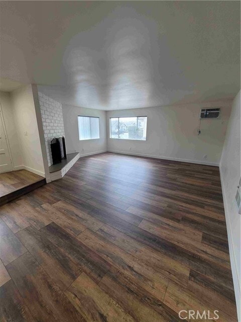 Building Photo - 515 Coronado Ave