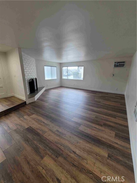 Foto del edificio - 515 Coronado Ave