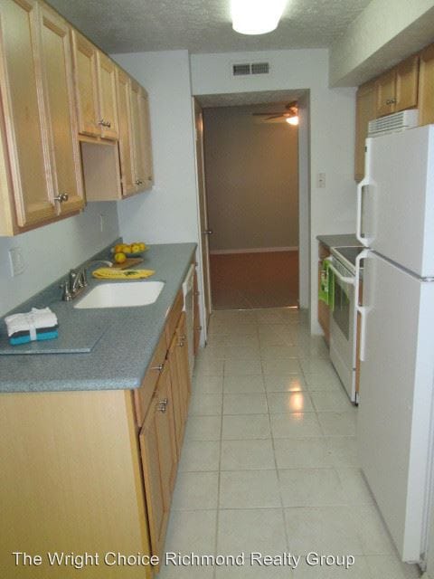 Building Photo - 1507 Largo Rd