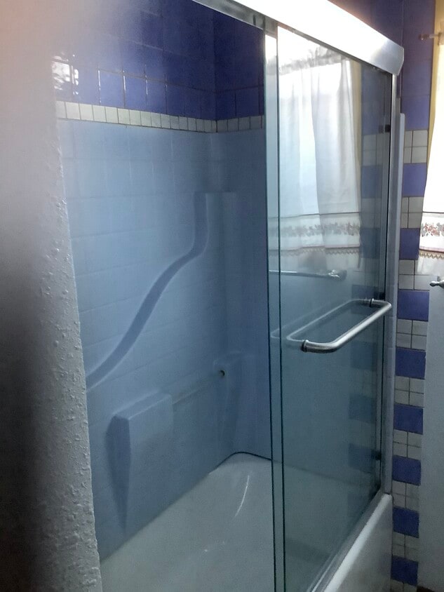 Bath - 4200 Potrero Ave