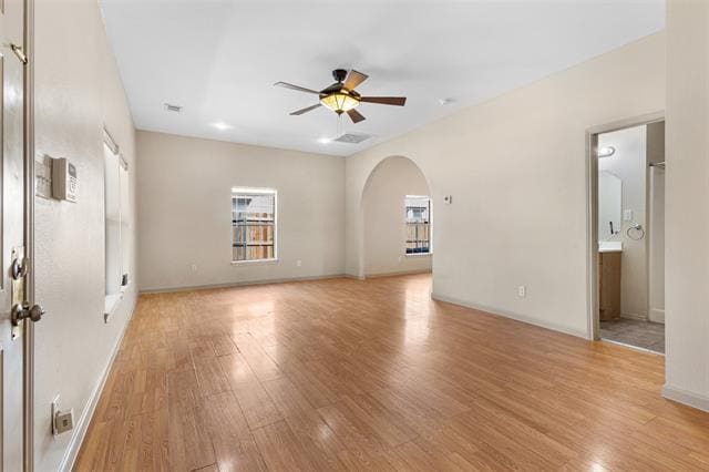 Building Photo - 1235 E Leuda St