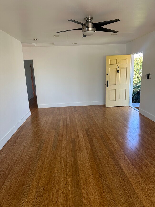 Foto del edificio - 3358 Dale St