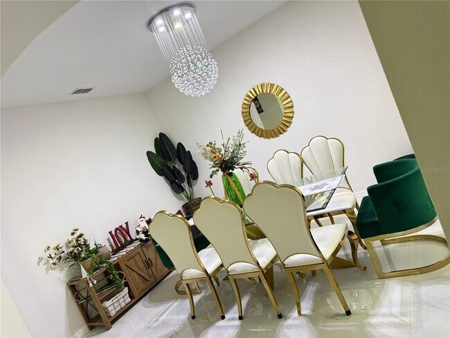 Foto del edificio - 19397 Pummelo Dr