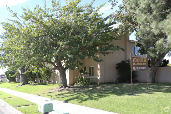 Building Photo - Woodcrest Apartments