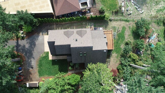 Foto del edificio - 8538 Long Lake Rd SE
