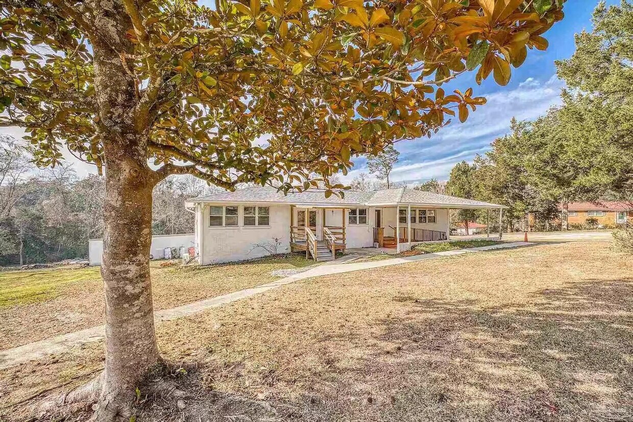 Foto principal - 2371 Le Ruth Dr