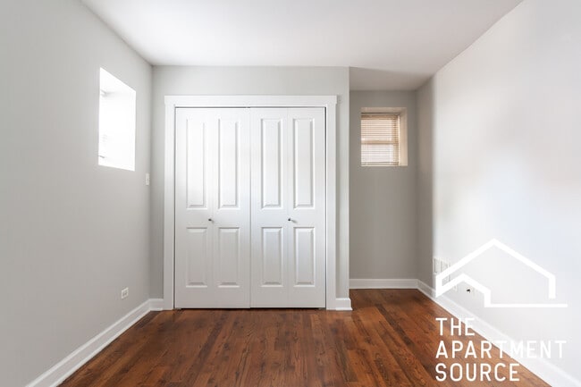 Building Photo - 1431 W Cortez St