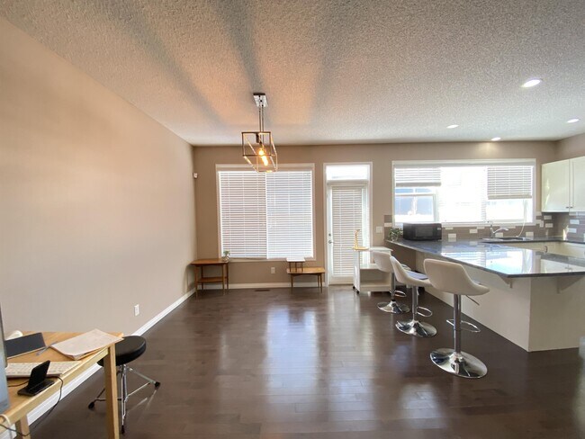 Photo du bâtiment - 301 Auburn Meadows Blvd SE