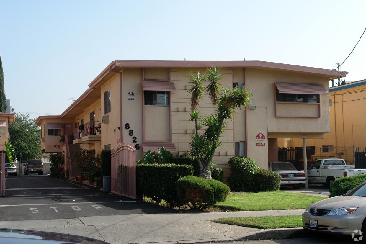 8826 Tobias Ave, Panorama City, CA 91402 Apartments in Panorama City