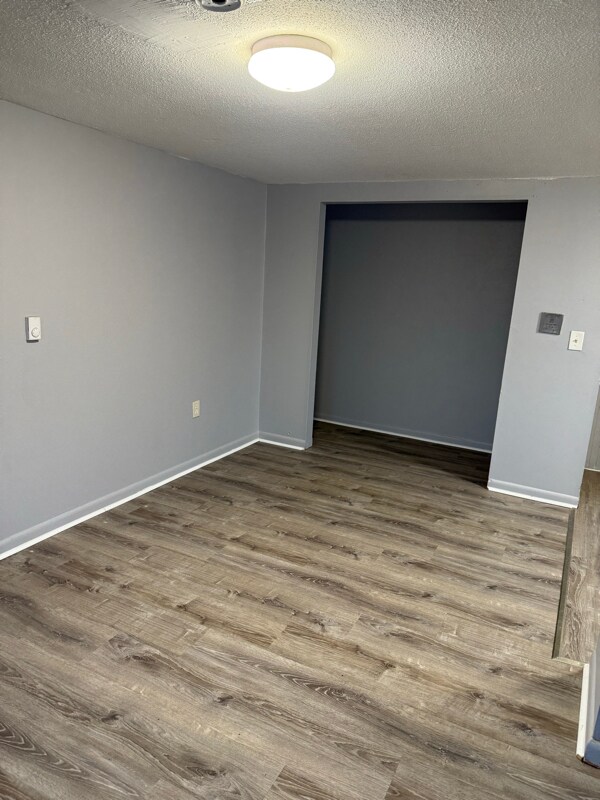 Foto del edificio - 50 E Main St