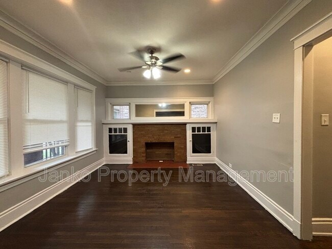Foto del edificio - 6738 S Prairie Ave