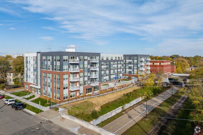 Building Photo - The Midwell