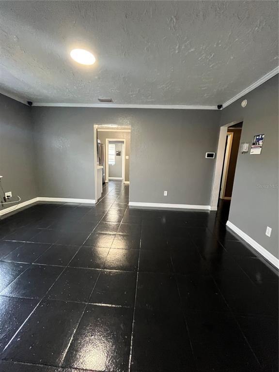 Foto del edificio - 918 W 11th St