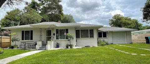 Primary Photo - 1209 Altaloma Ave
