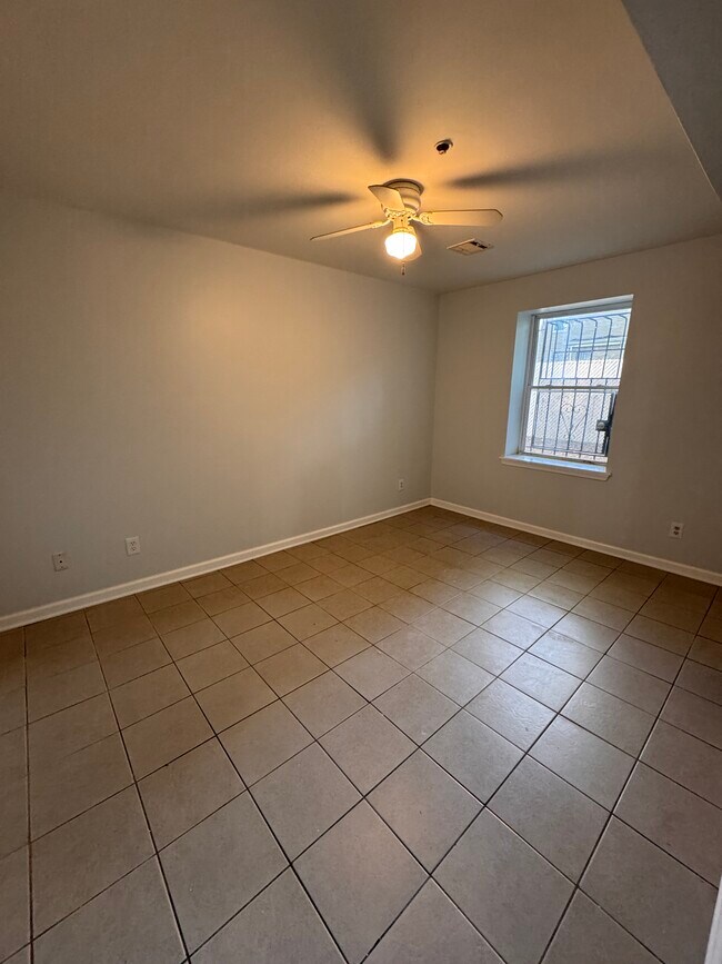 Foto del edificio - 807 S 14th St