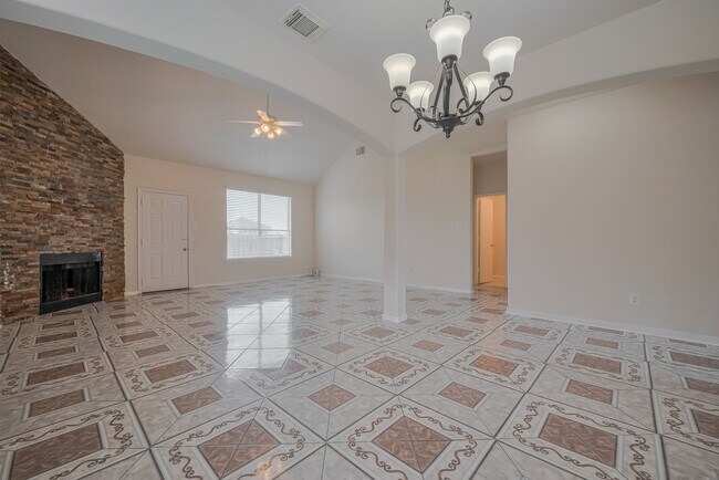 Foto del edificio - 155 Rodeo Dr