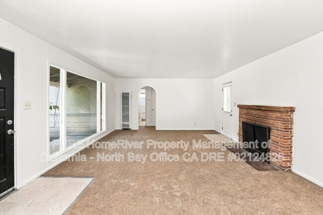 Foto del edificio - 2107-A Montgomery Drive